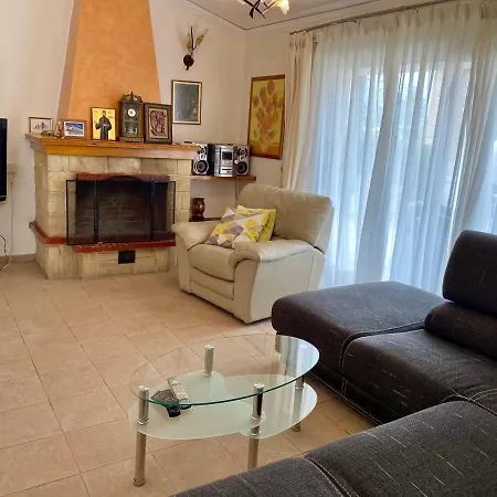 6 Bdr With Tennis Court * Paphos